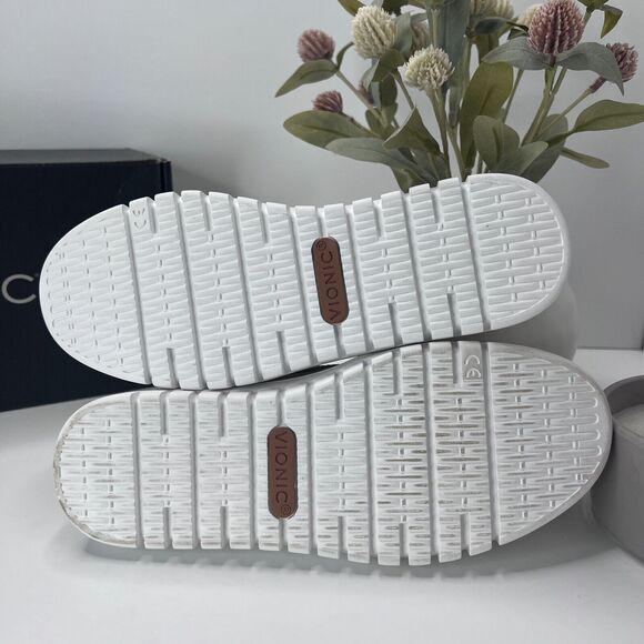 Vionic Uptown Leather Slip On Loafer Shoe Gold I6609L4701 Women's 6 M NWB - Picture 7 of 9